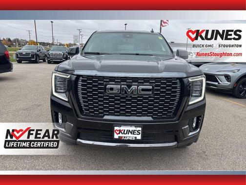 2023 GMC Yukon Denali Ultimate