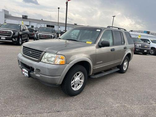 2002 Ford Explorer XLS