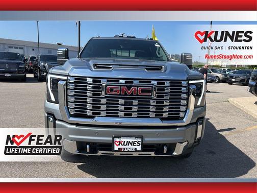 2025 GMC Sierra 2500 Denali
