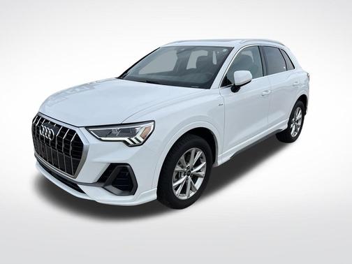 White 2025 Audi Q3 Premium