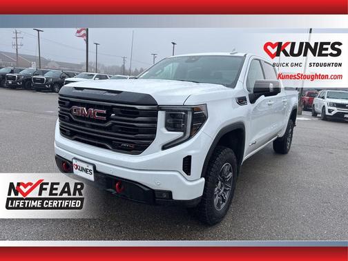 2025 GMC Sierra 1500 AT4