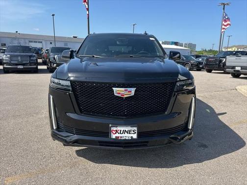 2023 Cadillac Escalade Sport
