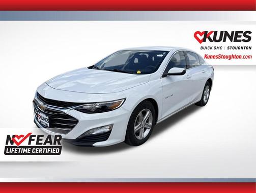 Summit White 2024 Chevrolet Malibu FWD 1LT