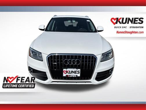 Ibis White 2016 Audi Q5 2.0T Premium