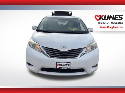 2012 Toyota Sienna XLE