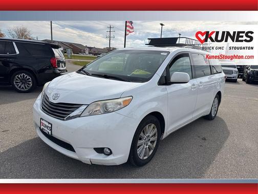 2012 Toyota Sienna XLE