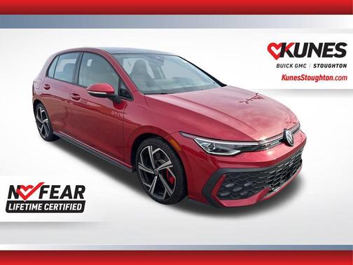 2025 Volkswagen Golf GTI 2.0T SE DSG