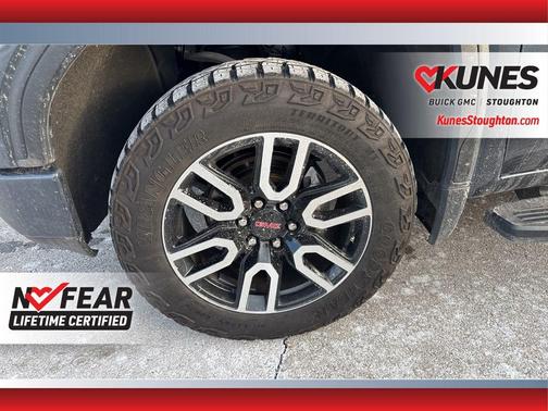 2021 GMC Sierra 1500 AT4