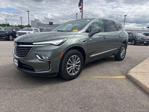 2022 Buick Enclave AWD Essence