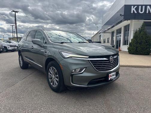 2022 Buick Enclave AWD Essence