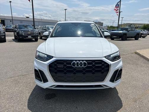 2024 Audi Q5 45 S line Premium Plus