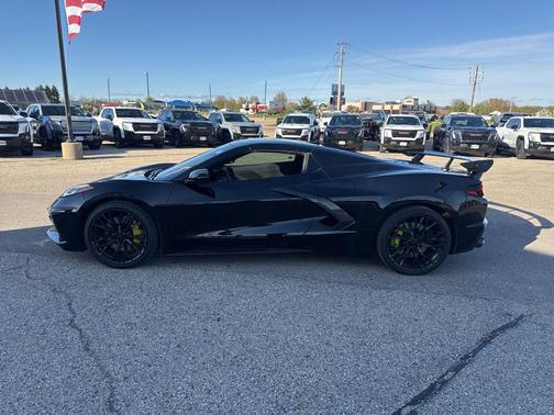 Black 2021 Chevrolet Corvette Stingray w/1LT