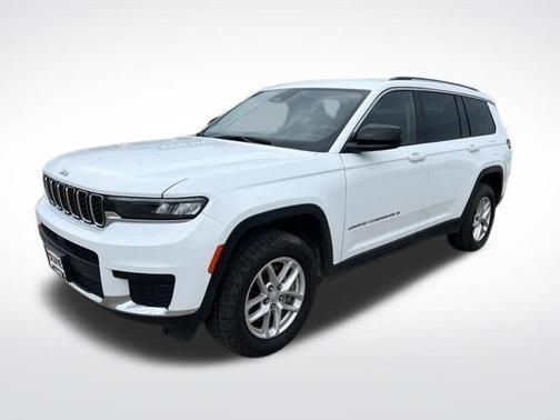 Bright White Clearcoat 2023 Jeep Grand Cherokee L Laredo