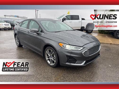 2020 Ford Fusion SEL