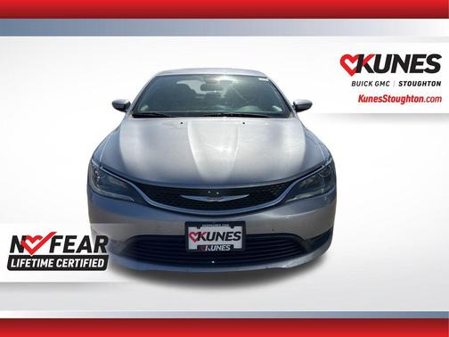 2016 Chrysler 200 LX