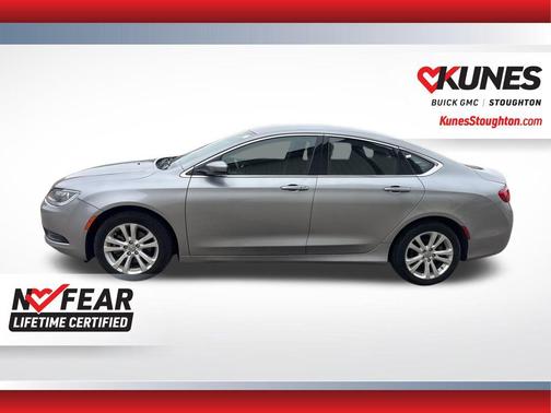 2016 Chrysler 200 LX