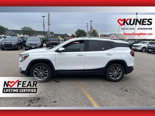 2024 GMC Terrain SLT