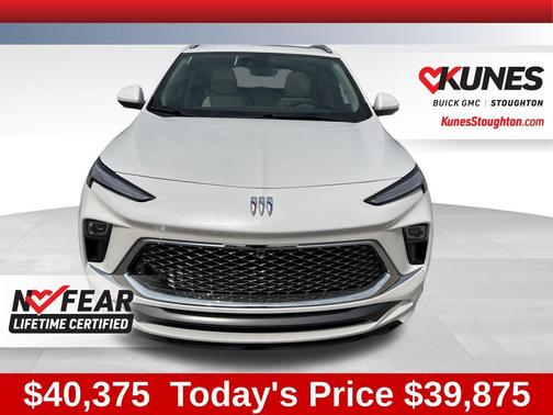 White Frost Tricoat 2026 Buick Encore GX Avenir