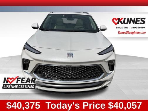 White Frost Tricoat 2026 Buick Encore GX Avenir