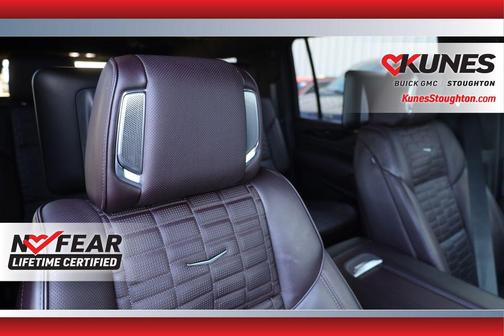 2024 Cadillac Escalade ESV Sport Platinum