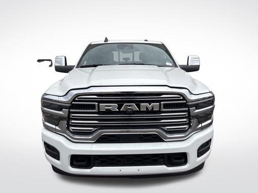 Bright White Clearcoat 2026 RAM 2500 Laramie Crew Cab 4x4 6'4' Box