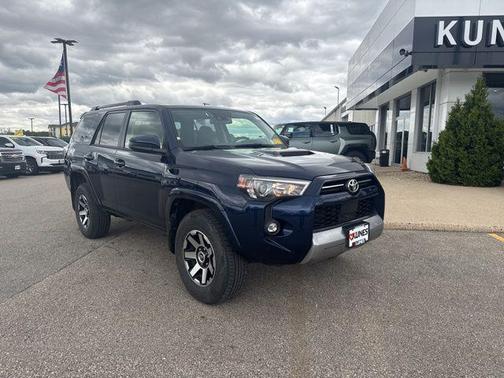 2024 Toyota 4Runner TRD Off Road