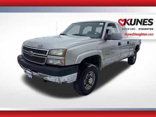 2005 Chevrolet Silverado 2500 LS H/D Crew Cab