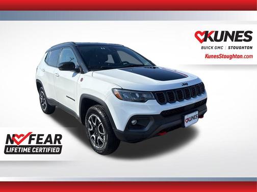 2024 Jeep Compass Trailhawk