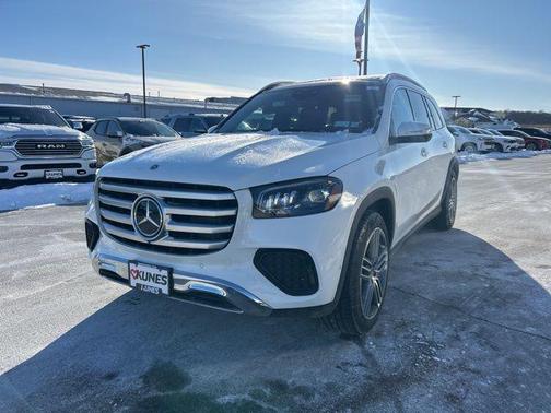 2024 Mercedes-Benz GLS 450 4MATIC