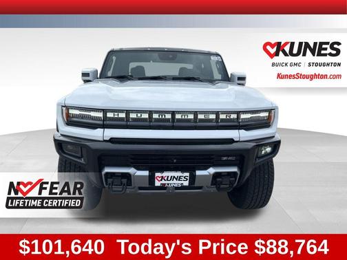 Interstellar White 2025 GMC HUMMER EV Pickup 2X