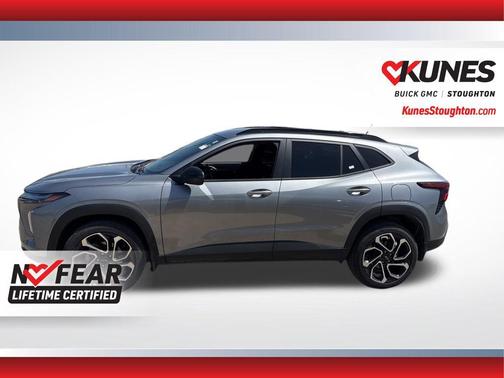 Sterling Gray Metallic 2025 Chevrolet Trax FWD 2RS