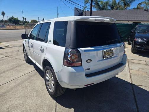 2013 Land Rover LR2 Base