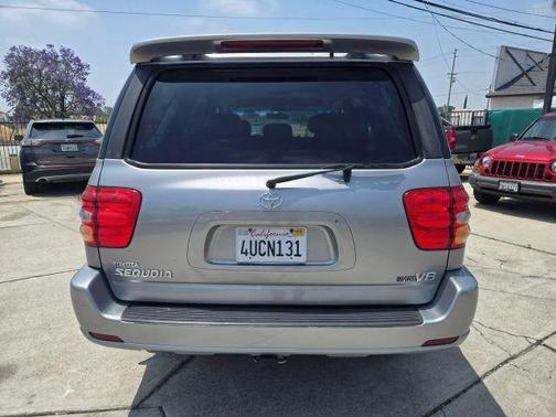 2001 Toyota Sequoia Limited