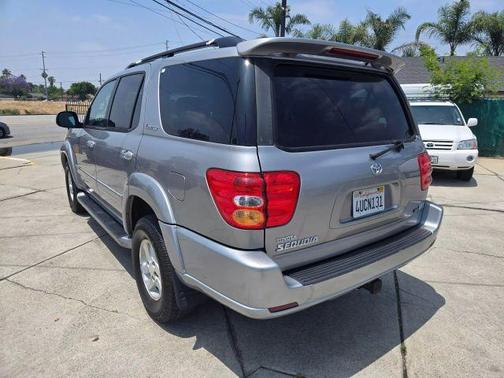 2001 Toyota Sequoia Limited