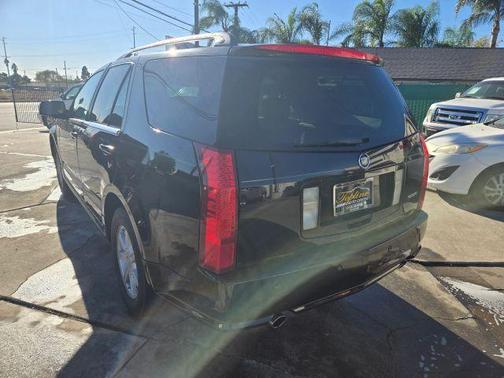 2004 Cadillac SRX Base
