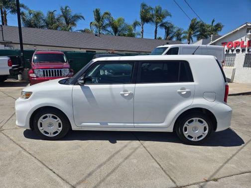 2012 Scion xB 
