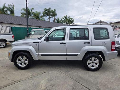 2011 Jeep Liberty Sport