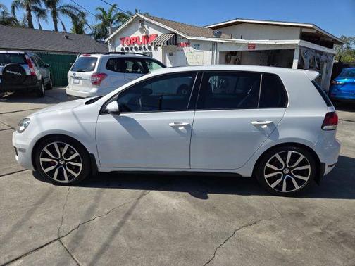 White 2013 Volkswagen GTI Autobahn