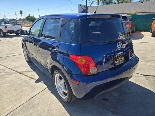 2005 Scion xA 