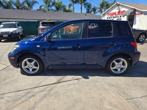 2005 Scion xA 