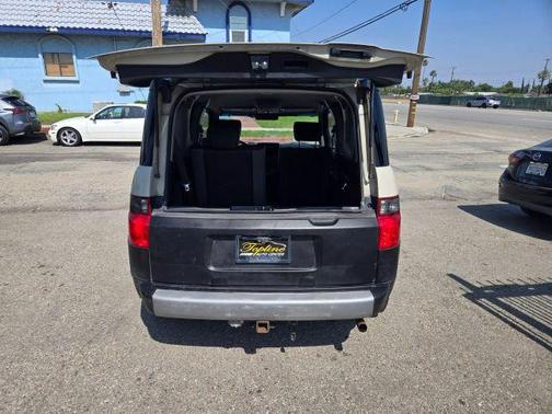 2005 Honda Element LX