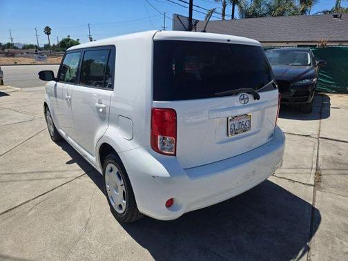 2012 Scion xB Release Series 9.0