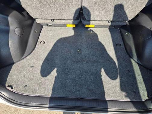 2004 Toyota RAV4 Base