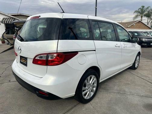 2012 Mazda Mazda5 Sport