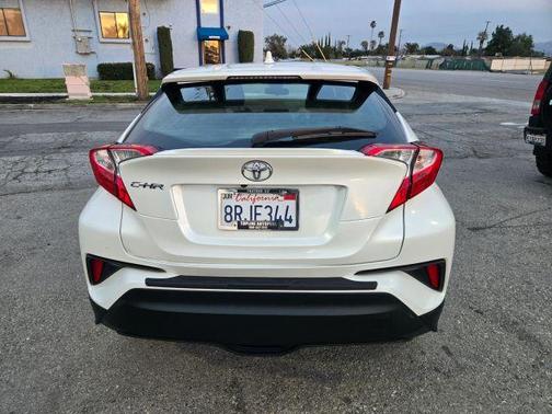 2020 Toyota C-HR XLE