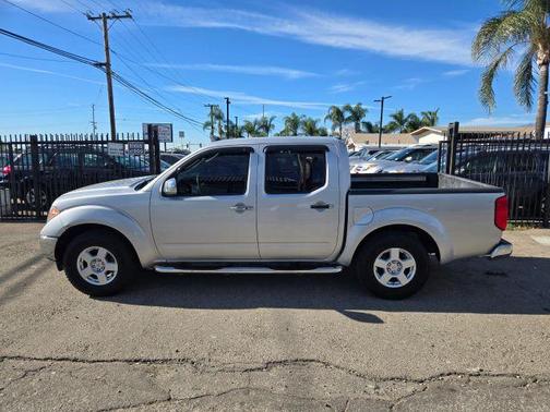 2006 Nissan Frontier SE Crew Cab