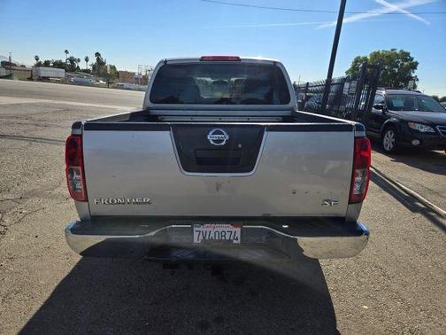 2006 Nissan Frontier SE Crew Cab
