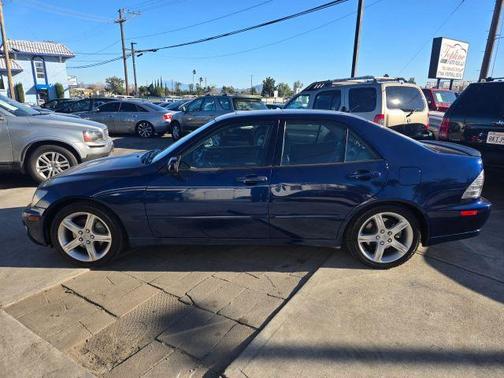 2004 Lexus IS 300 Base