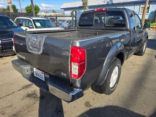 2005 Nissan Frontier SE King Cab