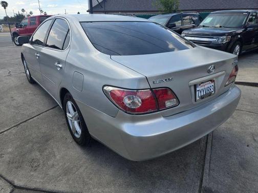2004 Lexus ES 330 